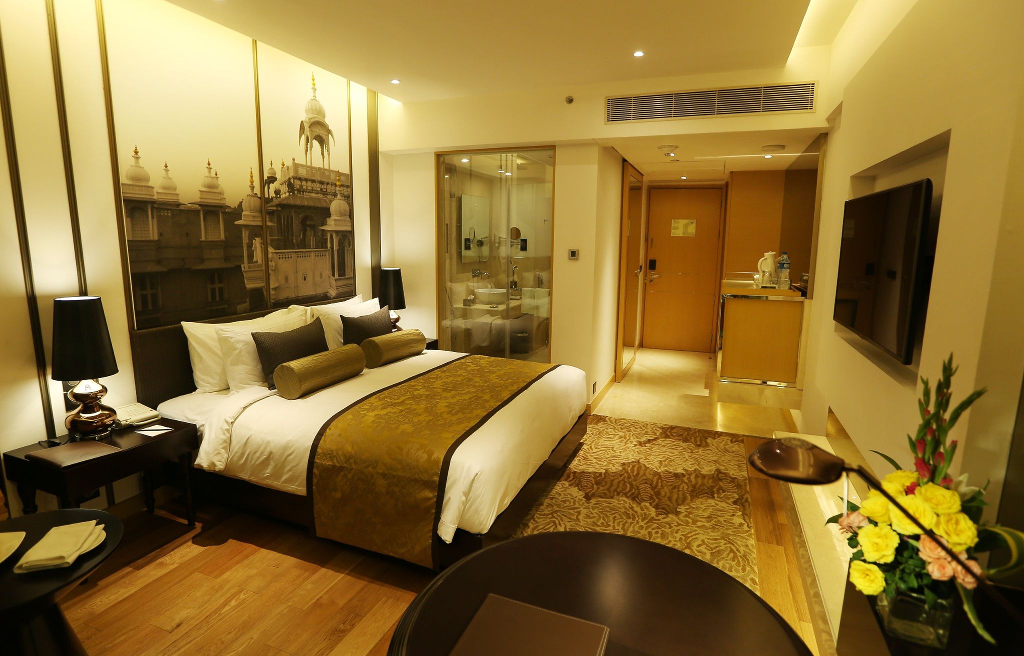 Quad Executive Room