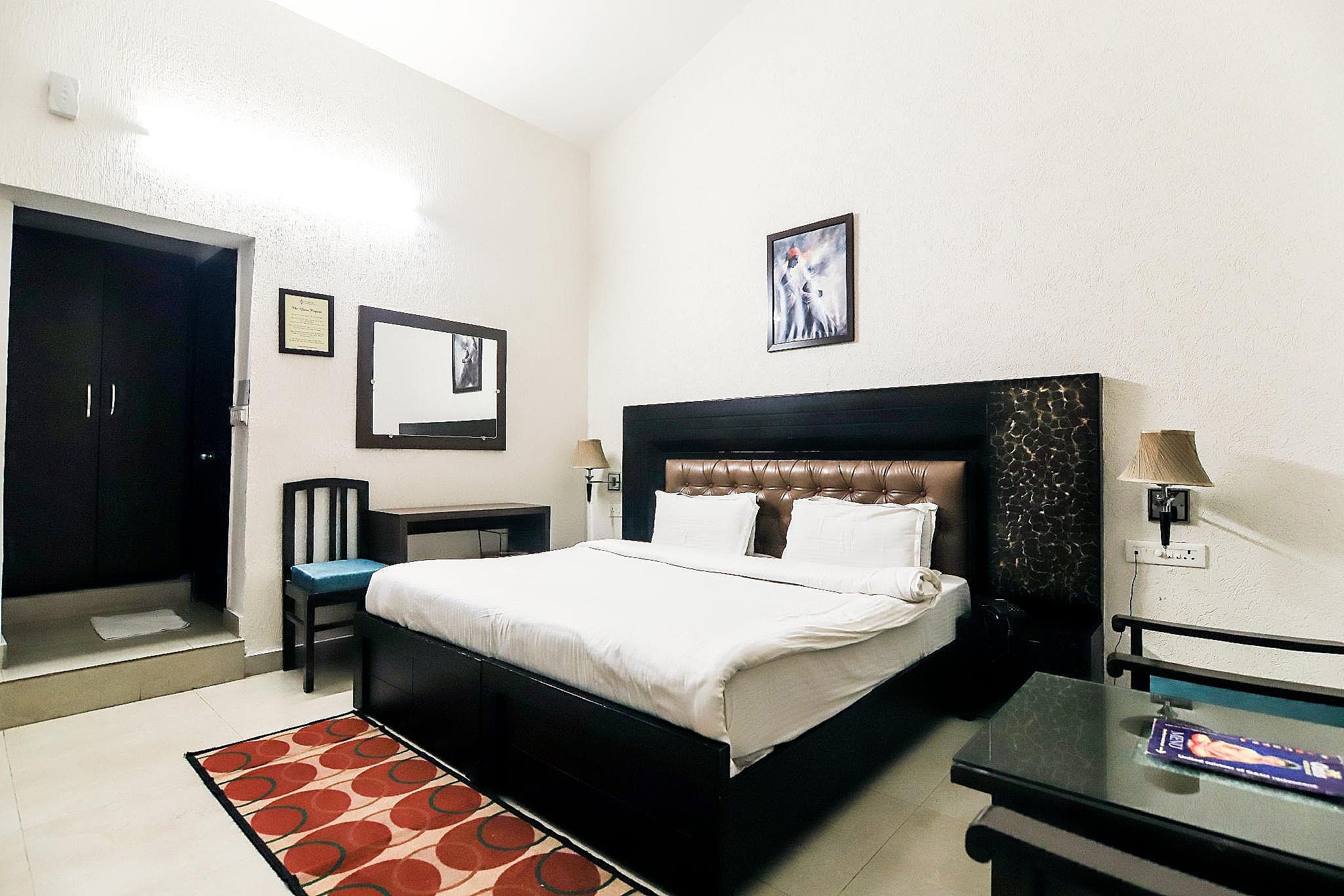 Hotel Ishan - A Riverside Retreat by Salvus Executive Room 5