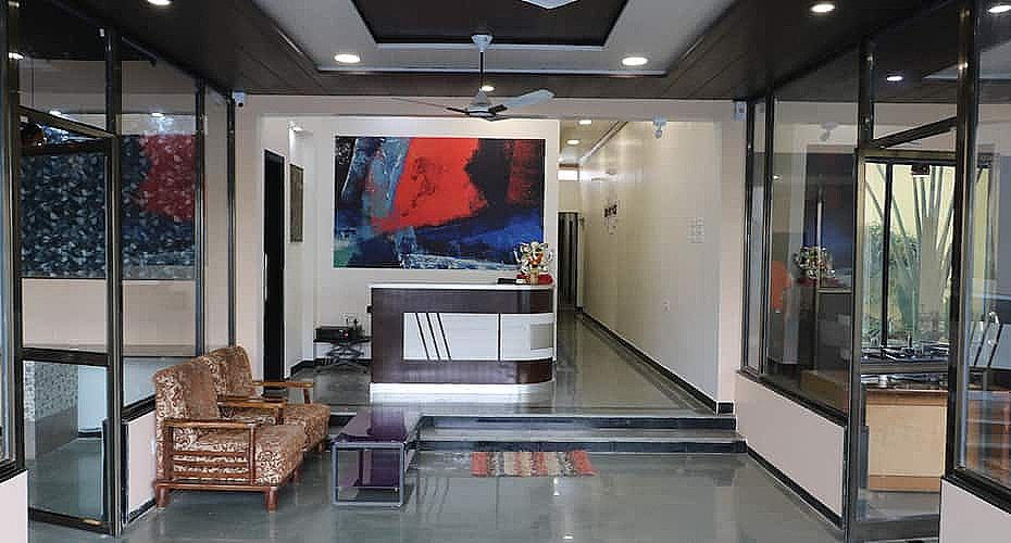 undefined Hotel Comfort Inn 4