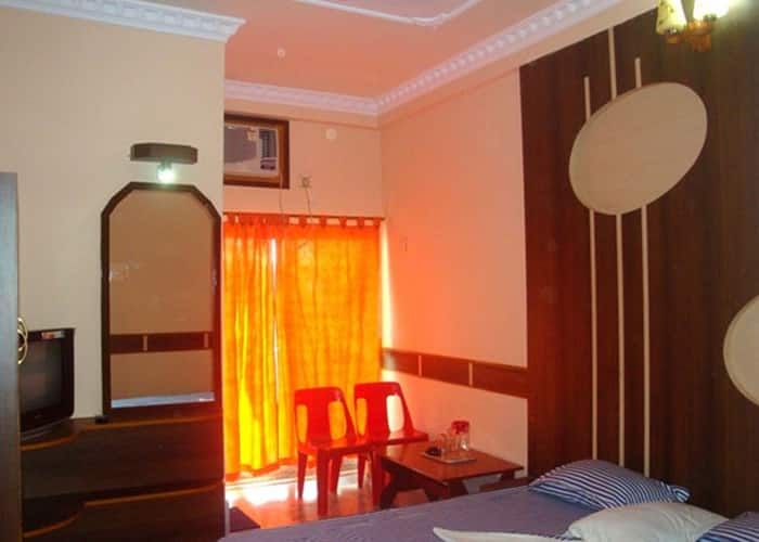 undefined Hotel south end 8