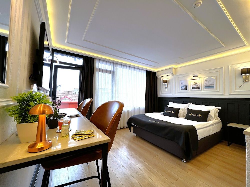 Family Suite, Connecting Rooms (Private Hammam)