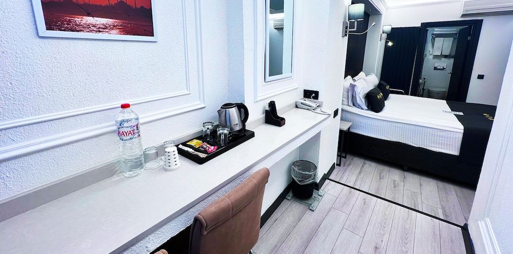 Angel's Home Hotel Economy Double or Twin Room 15