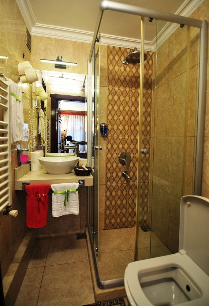 Angel's Home Hotel Economy Double or Twin Room 11