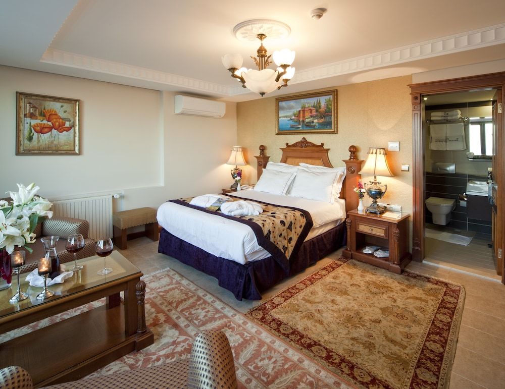 GLK PREMIER Acropol Suites & Spa - Special Class Executive Room with Balcony, Sea view or Hagia Sophia view