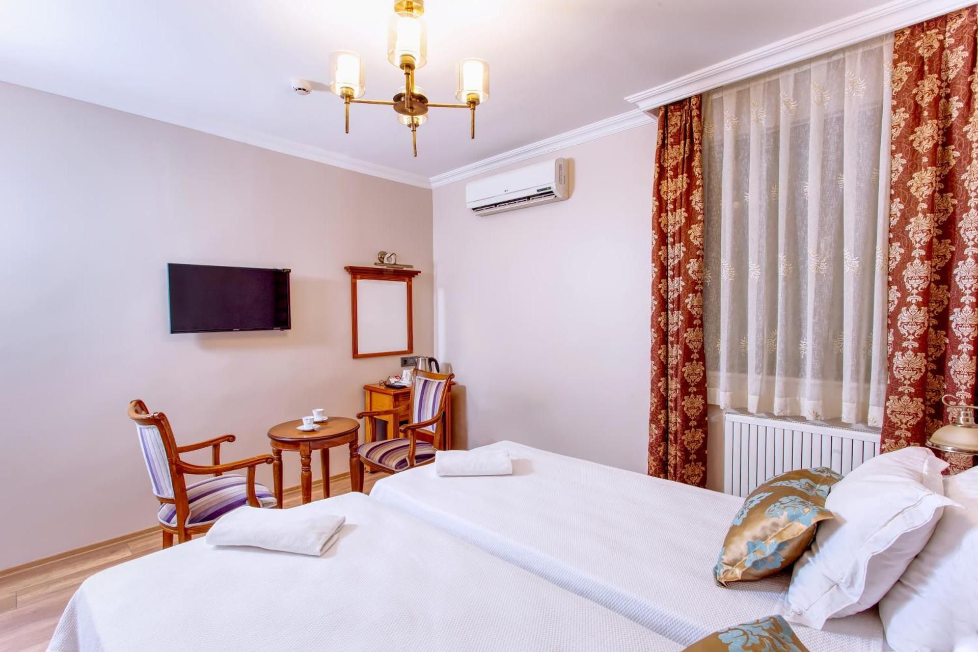 undefined Hotel Saba 2