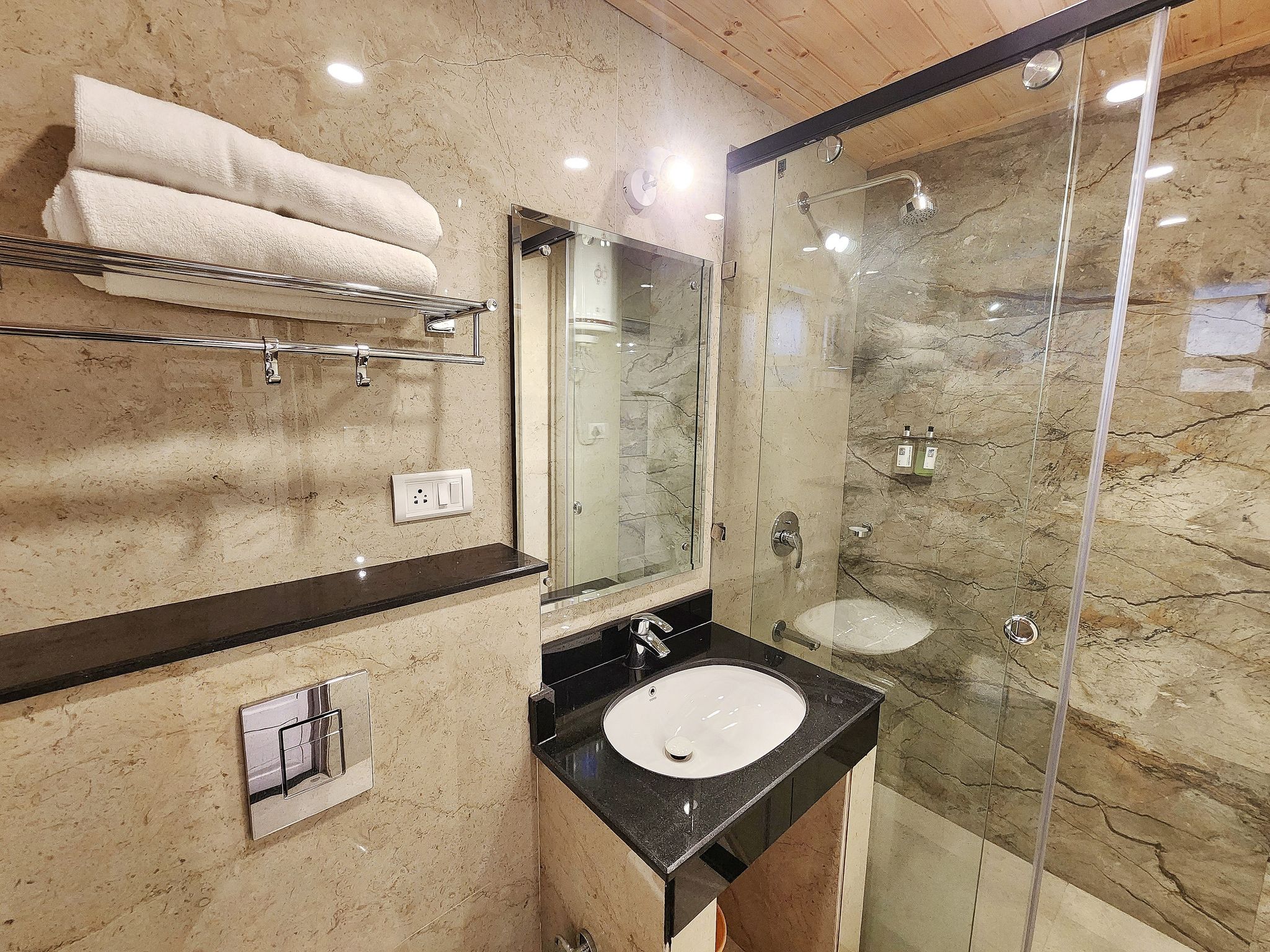 Double room King bed - Premium