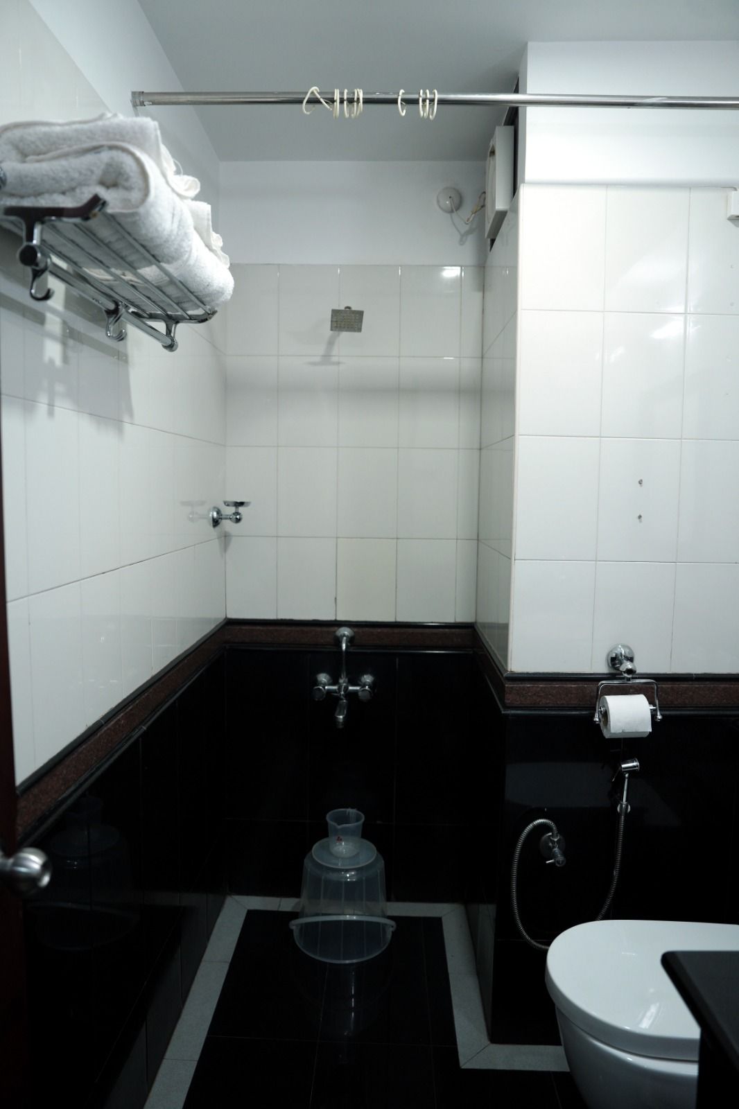 THE KRISHNA HOLIDAY VILLAGE Deluxe Room 5