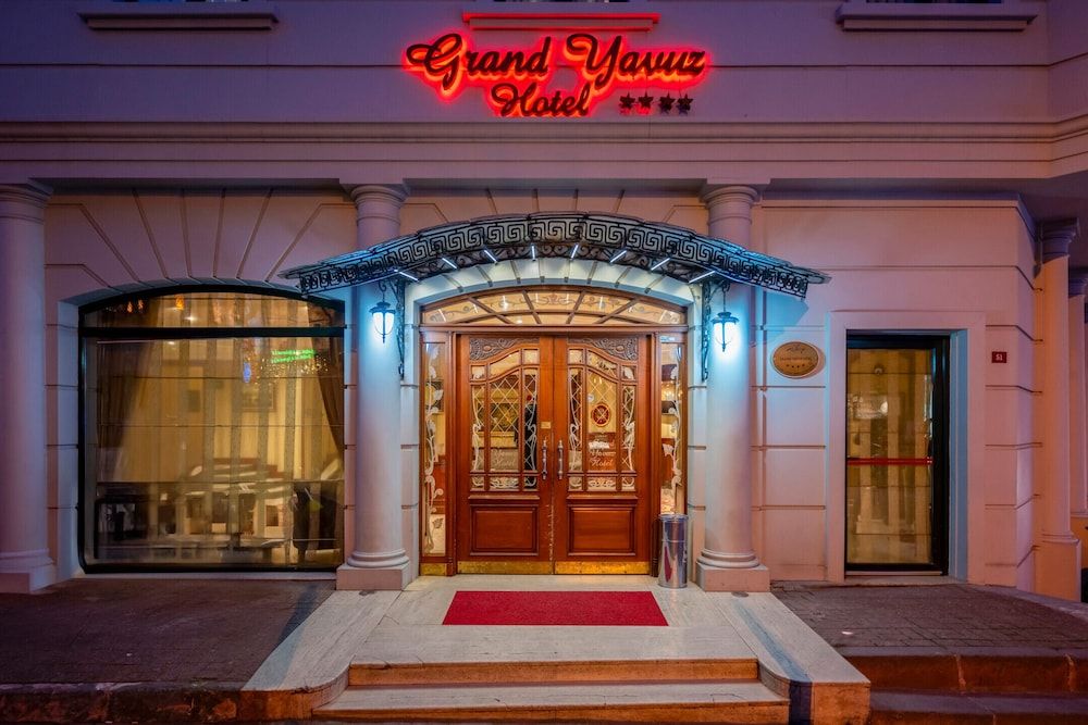 undefined Grand Yavuz Hotel