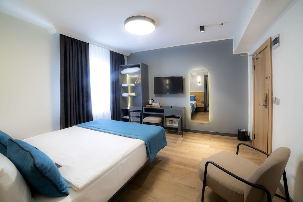 Standard Single Room, 1 Double Bed