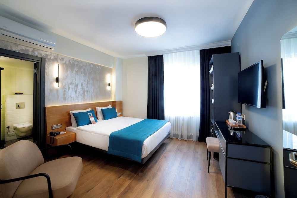 undefined Barin Hotel