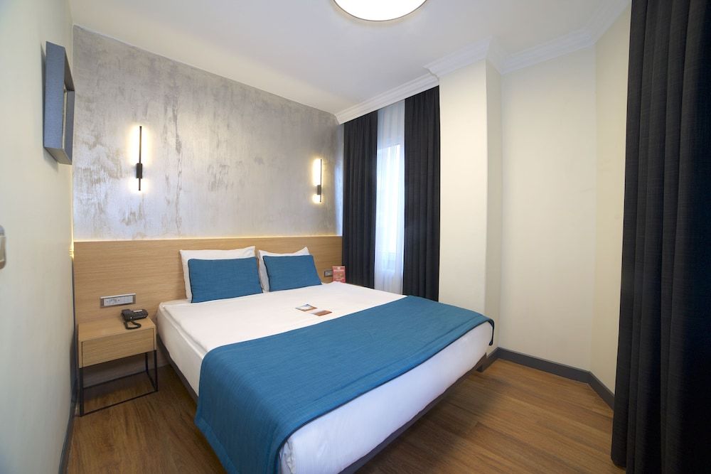 Suite Room