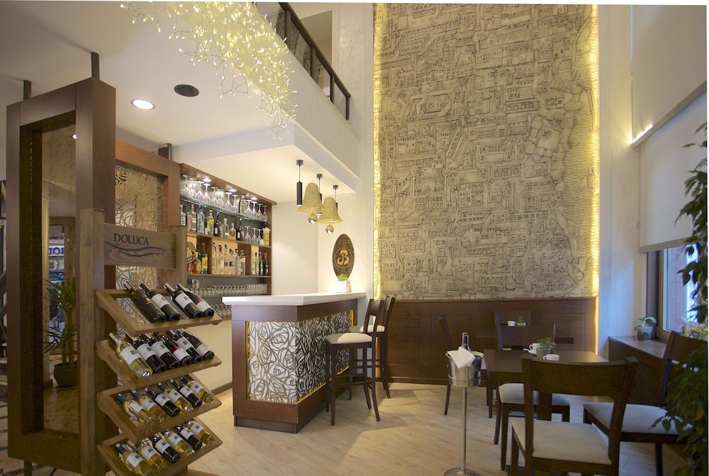 undefined Barin Hotel 7