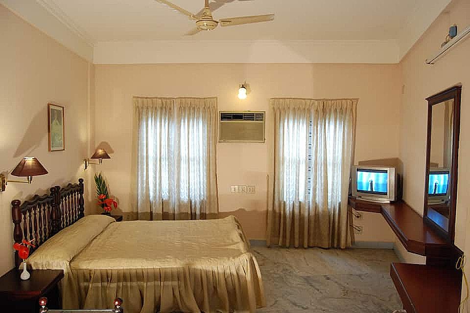 undefined Hotel Hillfort 9