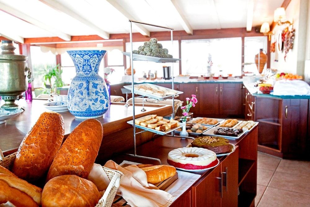 undefined Hippodrome Hotel 4