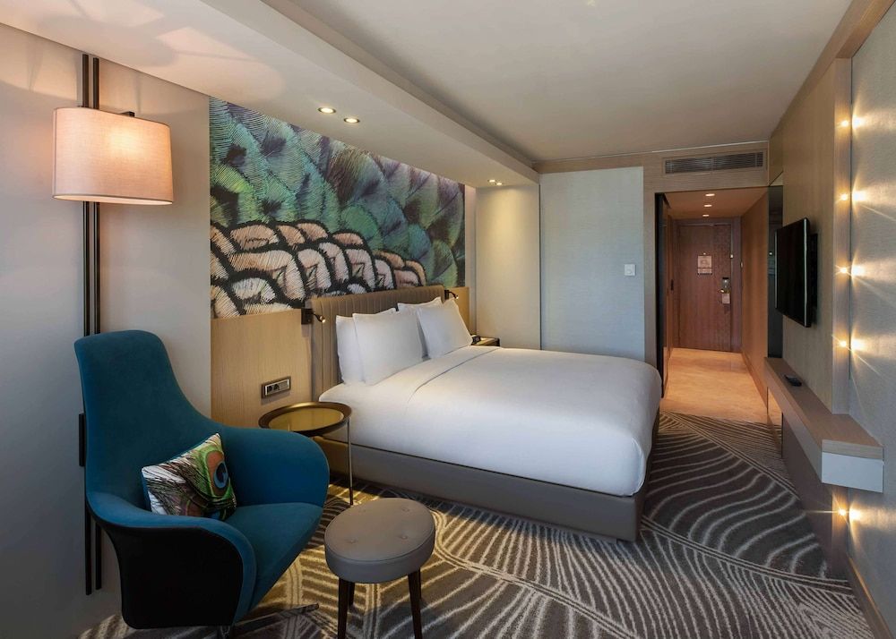 Superior Room, 1 King Bed