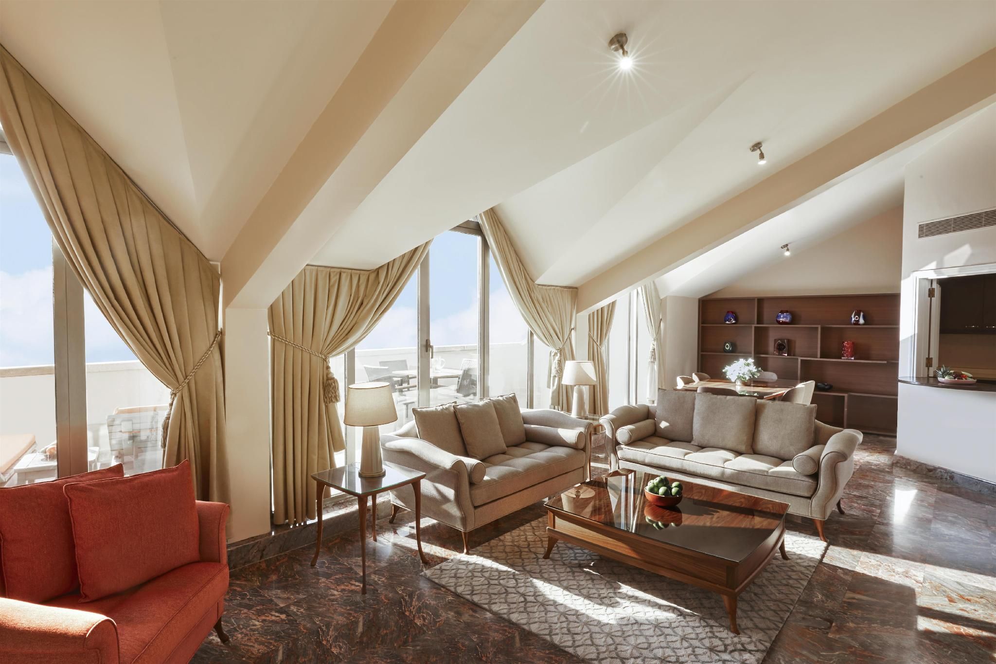 Three Bedroom Suite City View Terrace