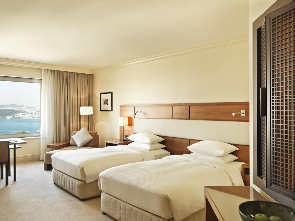 Room, 2 Twin Beds, Sea View (Bosphorus View, Club Access)