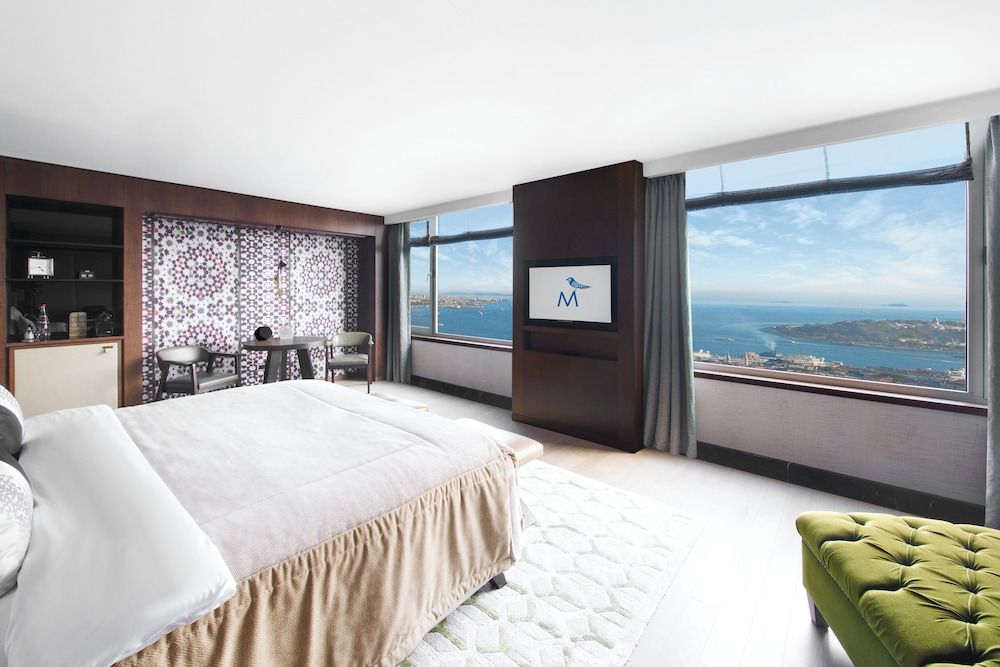 Presidential Suite, Sea View