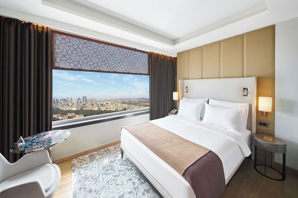 The Marmara Taksim Corner City View 2