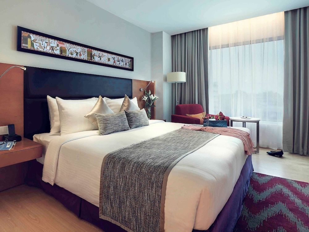 Suite, 1 King Bed