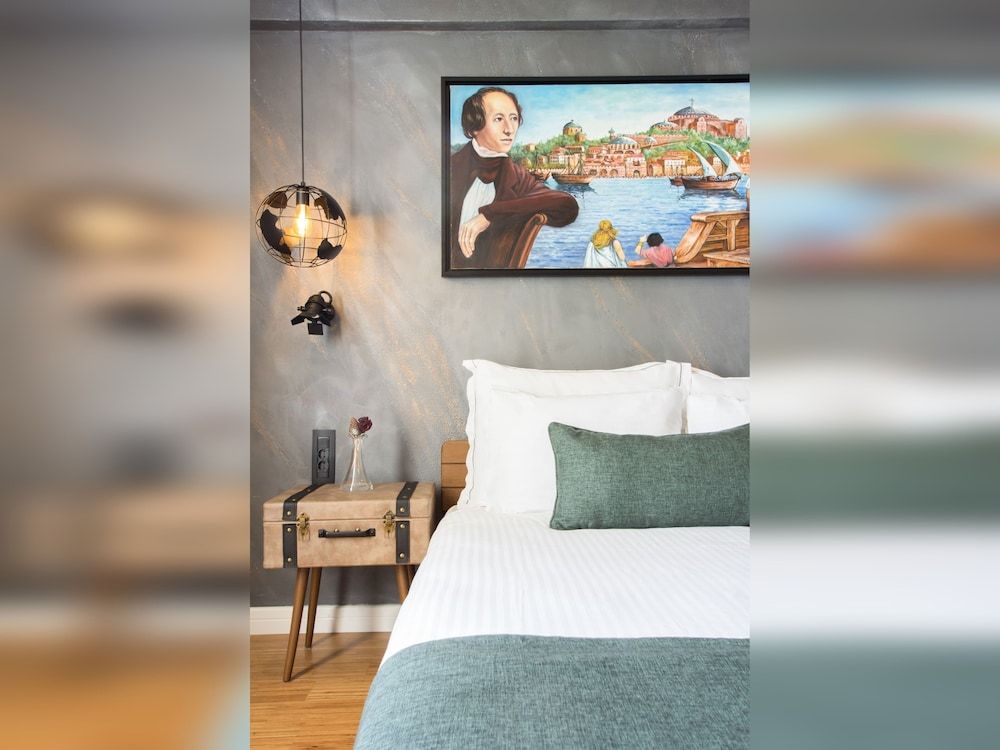 Hotel Poem Superior Triple Room, Sea View 3