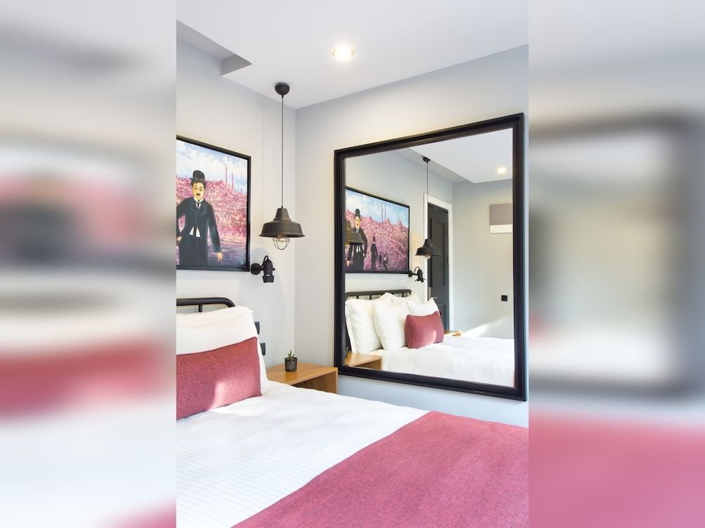 Hotel Poem Premier Room with Patio 2