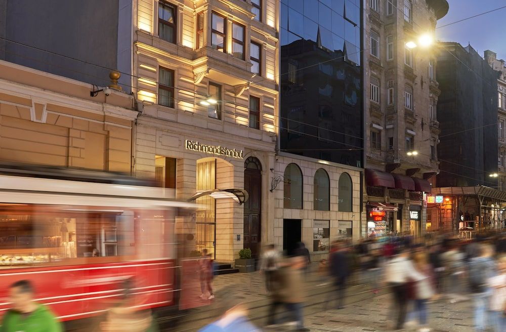 undefined Richmond Istanbul 4