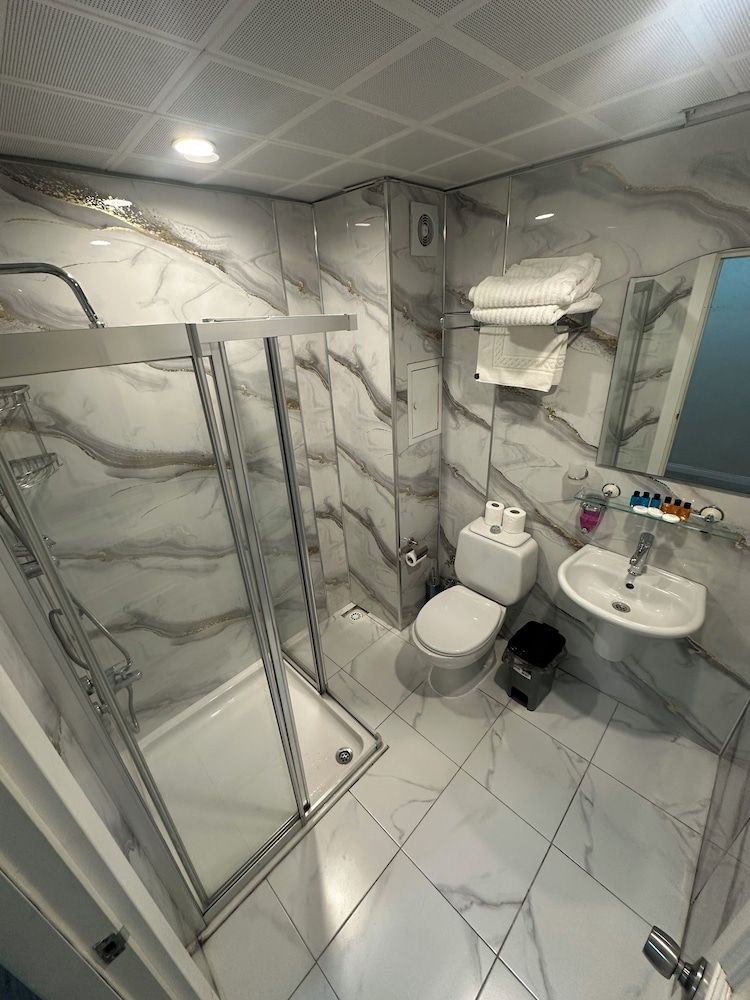 Hotel Santa Sophia Standard Double Room 16