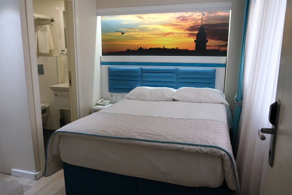 Star Holiday Hotel Economy Double Room