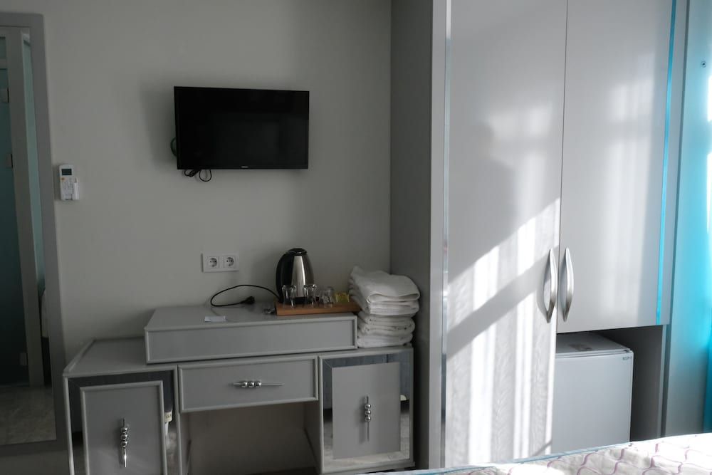 undefined Star Holiday Hotel 8