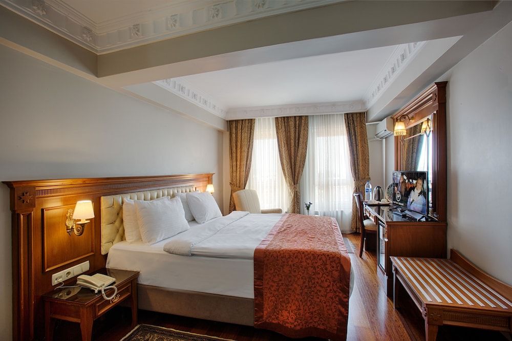 Sumengen Hotel Superior Double Room 6