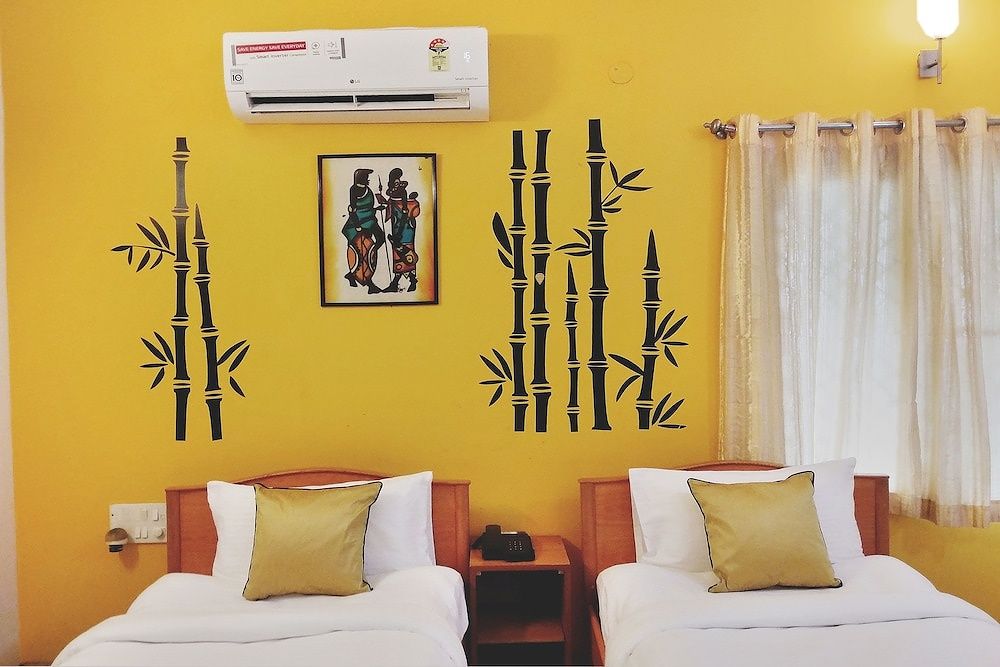 undefined OYO 2266 Gokul Heritage 9