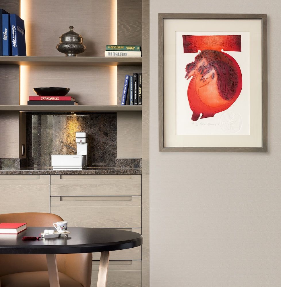 The Ritz-Carlton, Istanbul Room, 1 King Bed, Park View 8