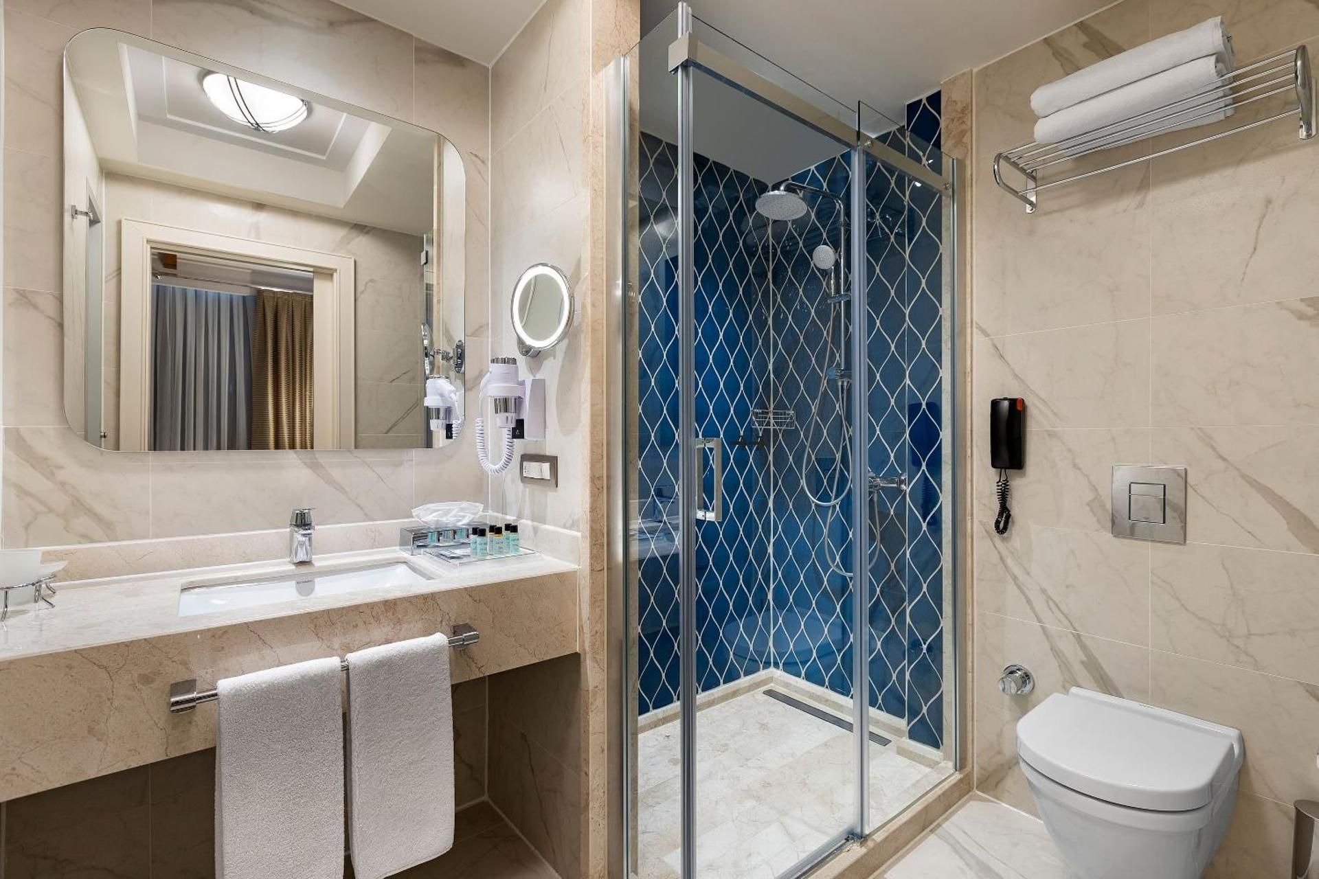 undefined Titanic City Taksim 4