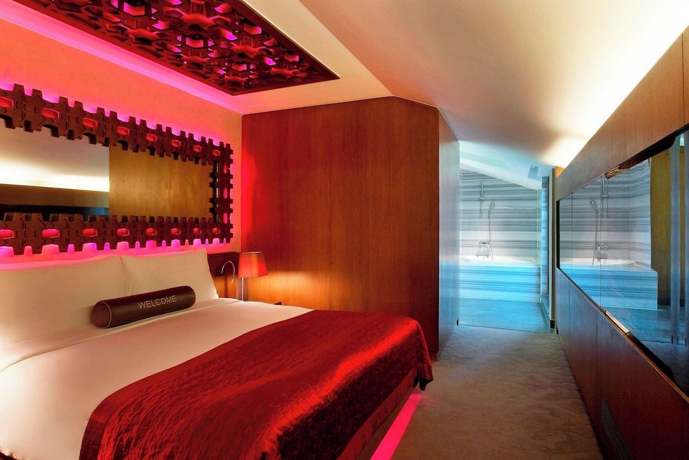 W Istanbul Suite, 1 King Bed with Sofa bed, Non Smoking, City View 4