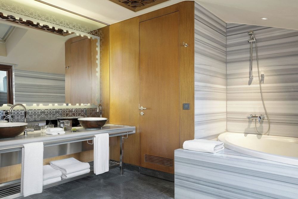 W Istanbul Suite, 1 King Bed with Sofa bed, Non Smoking, City View 3