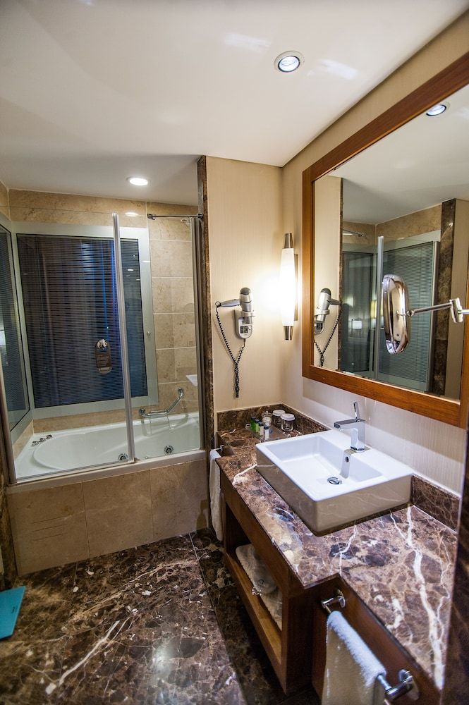 Dedeman Konya Hotel And Convention Center Junior Suite, 1 King Bed 5