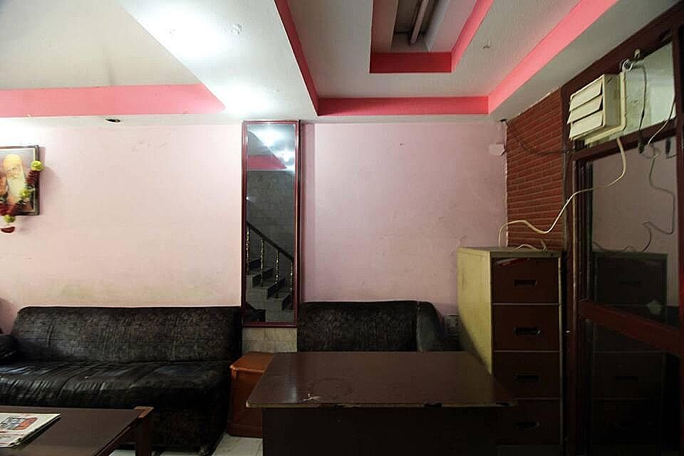 undefined Hotel Chinar Plaza 6
