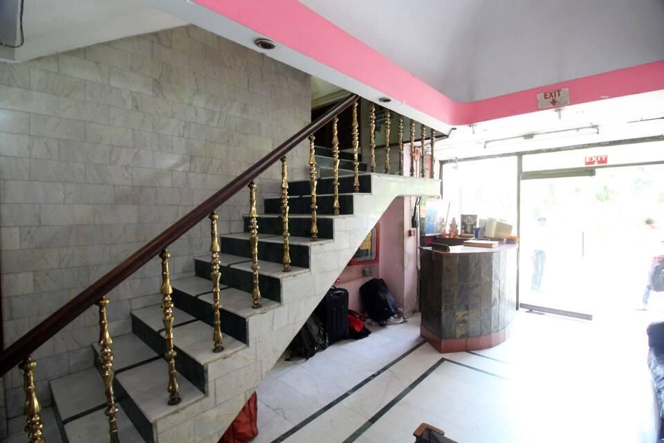 undefined Hotel Chinar Plaza 8