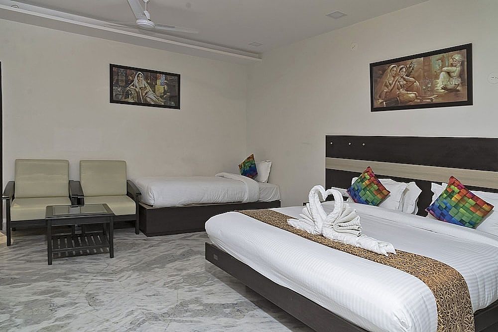 Hotel Royal Dezire Deluxe Room 17