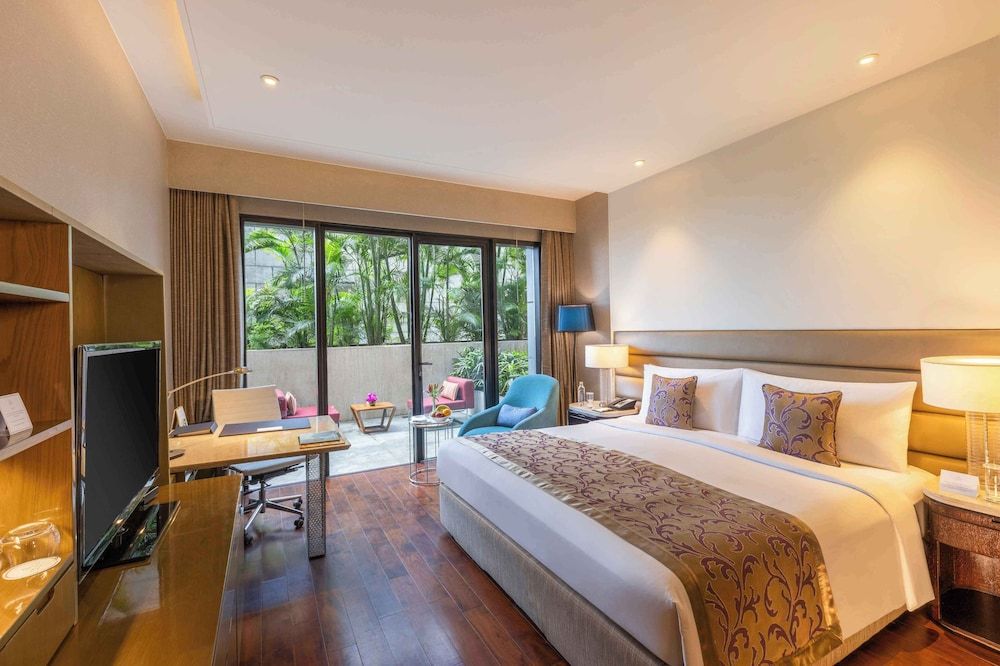 Deluxe Room, Balcony
