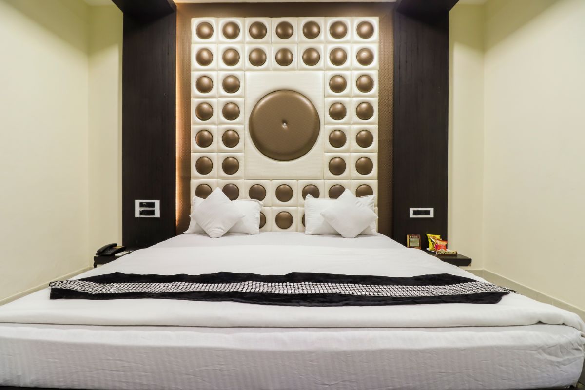 The Jewel's Hotel DELUXE ROOM 9