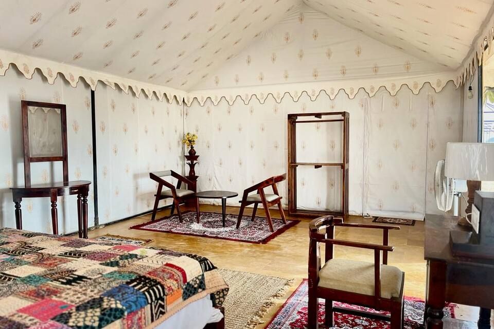 Superior Camps with Patio