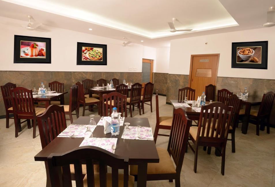 undefined The Acacia Hotel 4