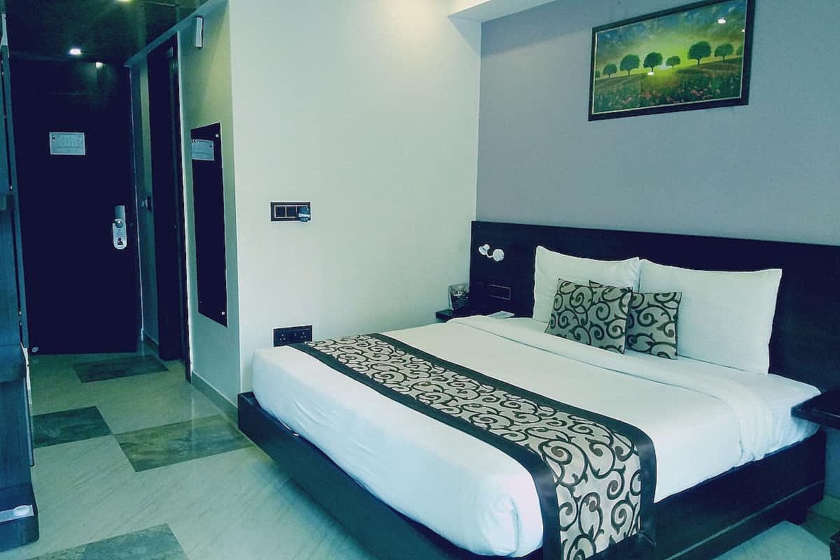 Vijay Paradise Deluxe Room 2