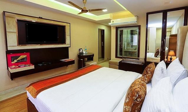 FabHotel Prime L'Affaire Premium Room 3