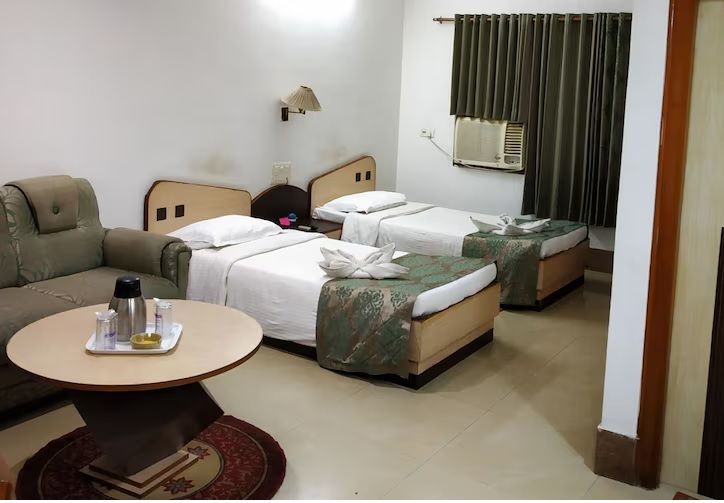 Micro Continental Executive AC - Twin Bed 2