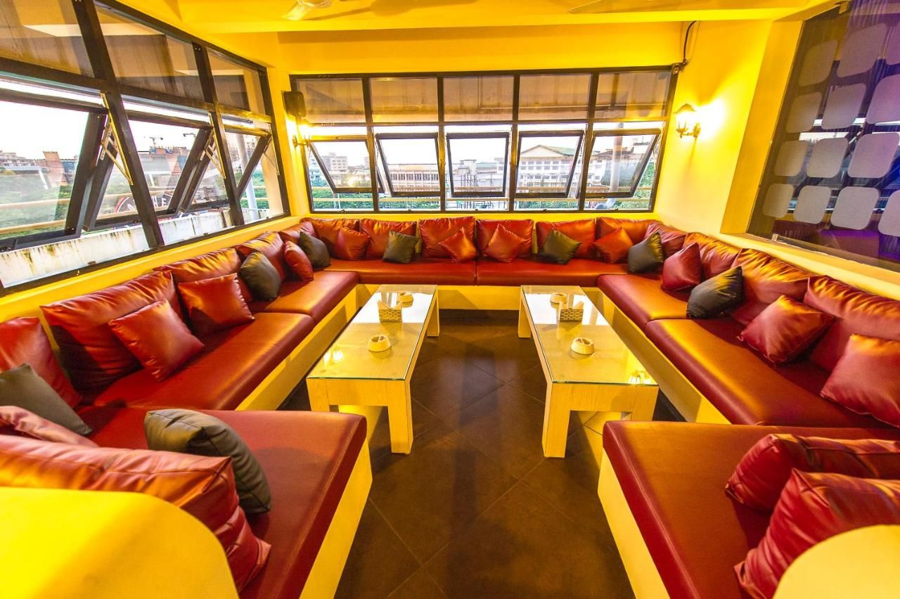 undefined Hotel Green Park Suites 7