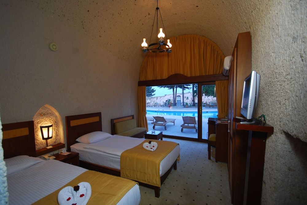 Uchisar Kaya Hotel - Special Class Garden Floor Cave Room 6