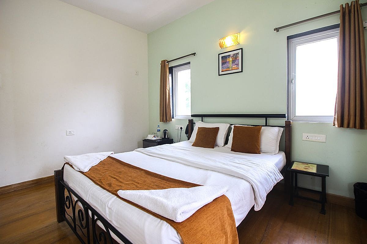 Betelnut Inn Standard AC Room 21